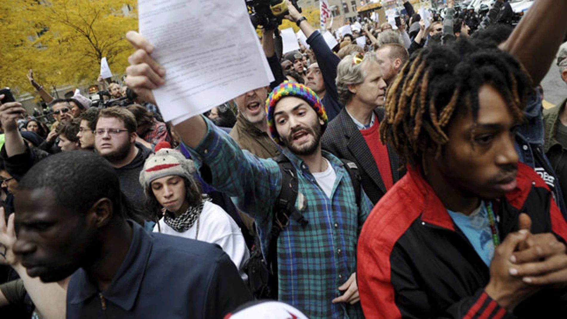 Los 'indignados' de Wall Street vuelven a tomar el parque Zuccotti Los 'indignados' de Wall Street vuelven a tomar el parque Zuccotti