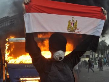 Imágenes de los enfrentamientos en la Plaza Tahrir