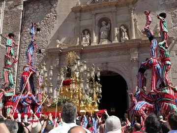 Algemesí recibe con campanadas que su fiesta sea Patrimonio de la Humanidad Algemesí recibe con campanadas que su fiesta sea Patrimonio de la Humanidad