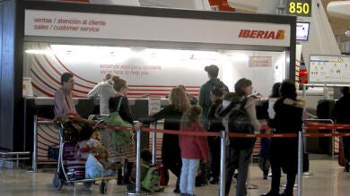 Los trabajadores de tierra de Iberia cancelan su huelga