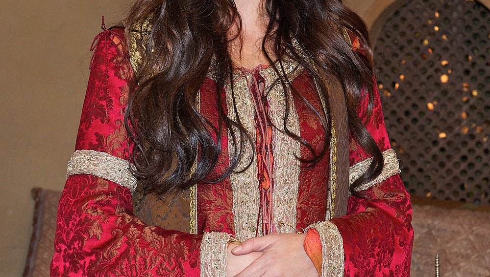 Patricia Vico es Violante, la reina