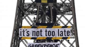 Activistas de Greenpeace entran en varias instalaciones nucleares francesas