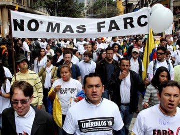 Los colombianos toman la calle para dar un ultimátum al secuestro y la violencia 