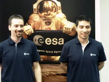 Los astronautas Romain Charles y Diego Urbina Los astronautas Romain Charles y Diego Urbina