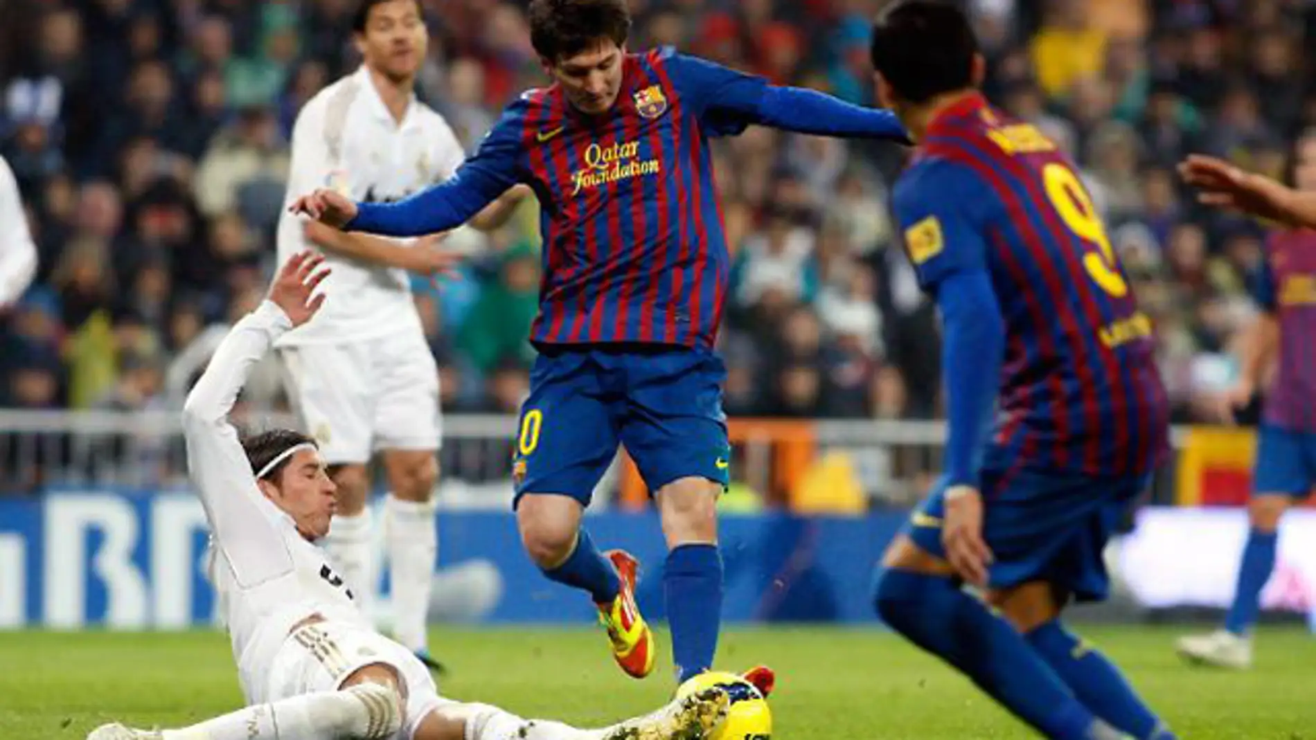 Ramos frena a Messi
