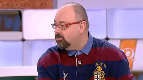 Carlos Ruíz Zafón Carlos Ruíz Zafón