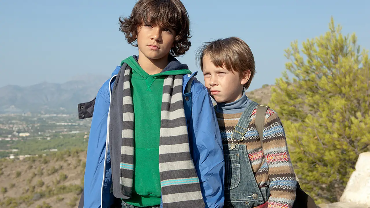 Marco y su hermano van en busca de su madre