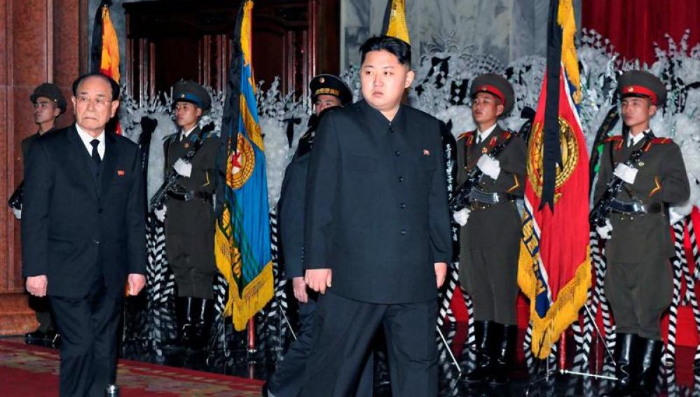 El hijo de Kim Jong-il recibe el pésame por la muerte de su padre