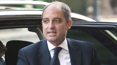 La Policía Judicial fue a la casa de Camps y llamó por teléfono para comunicarle su cita