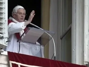 El Papa oficia la misa de la epifanía El Papa oficia la misa de la epifanía