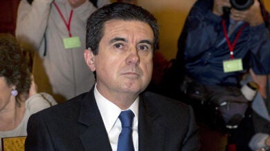 El abogado de Matas dice que la subasta de sus pisos ha quedado paralizada