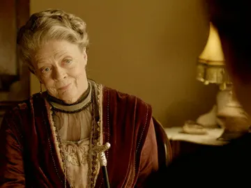 Violet le cuenta a Matthew que Mary sigue enamora de él Violet le cuenta a Matthew que Mary sigue enamora de él