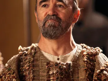 Álex Angulo es Abraham Álex Angulo es Abraham