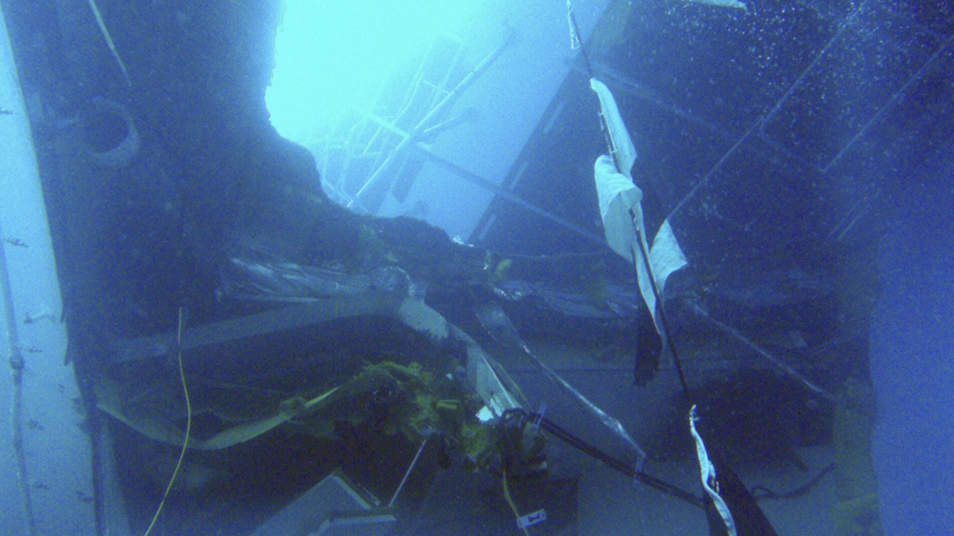 Im&aacute;genes submarinas del crucero