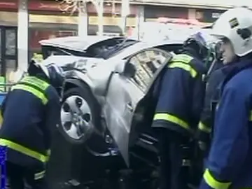 Accidente de tres coches en Madrid Accidente de tres coches en Madrid