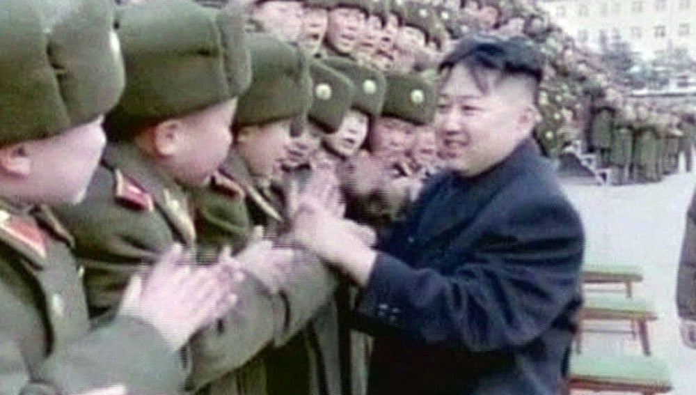 Kim-Jong-Un, aclamado por sus fieles