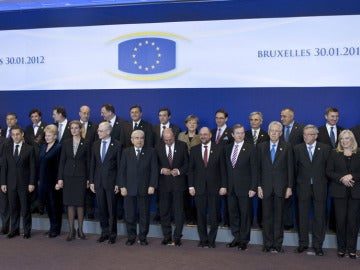 Los líderes de la Unión Europea posan en la tradicional foto 