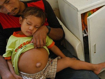 Isbac Pacunda junto a su padre Isbac Pacunda junto a su padre