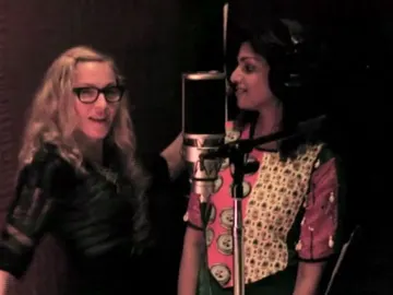Madonna, junto a M.I.A Madonna, junto a M.I.A