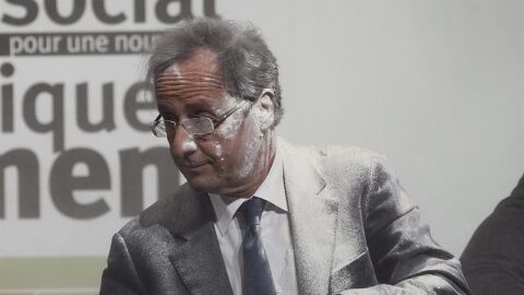 Embadurna de harina a Hollande