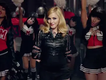 Madonna en su último videpclip Madonna en su último videpclip