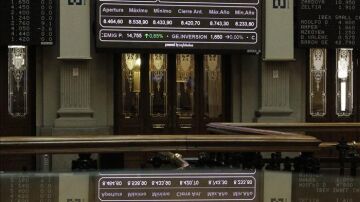 La Bolsa abre a la baja tras el anuncio de la reforma financiera