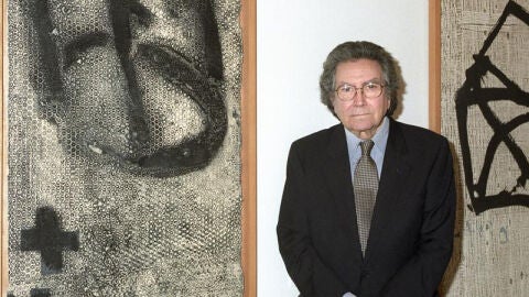 El artista espa&ntilde;ol Antoni T&agrave;pies