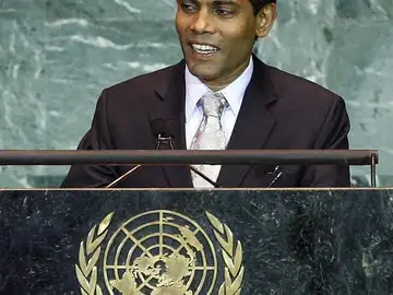 Mohamed Nasheed anuncia su dimisión Mohamed Nasheed anuncia su dimisión