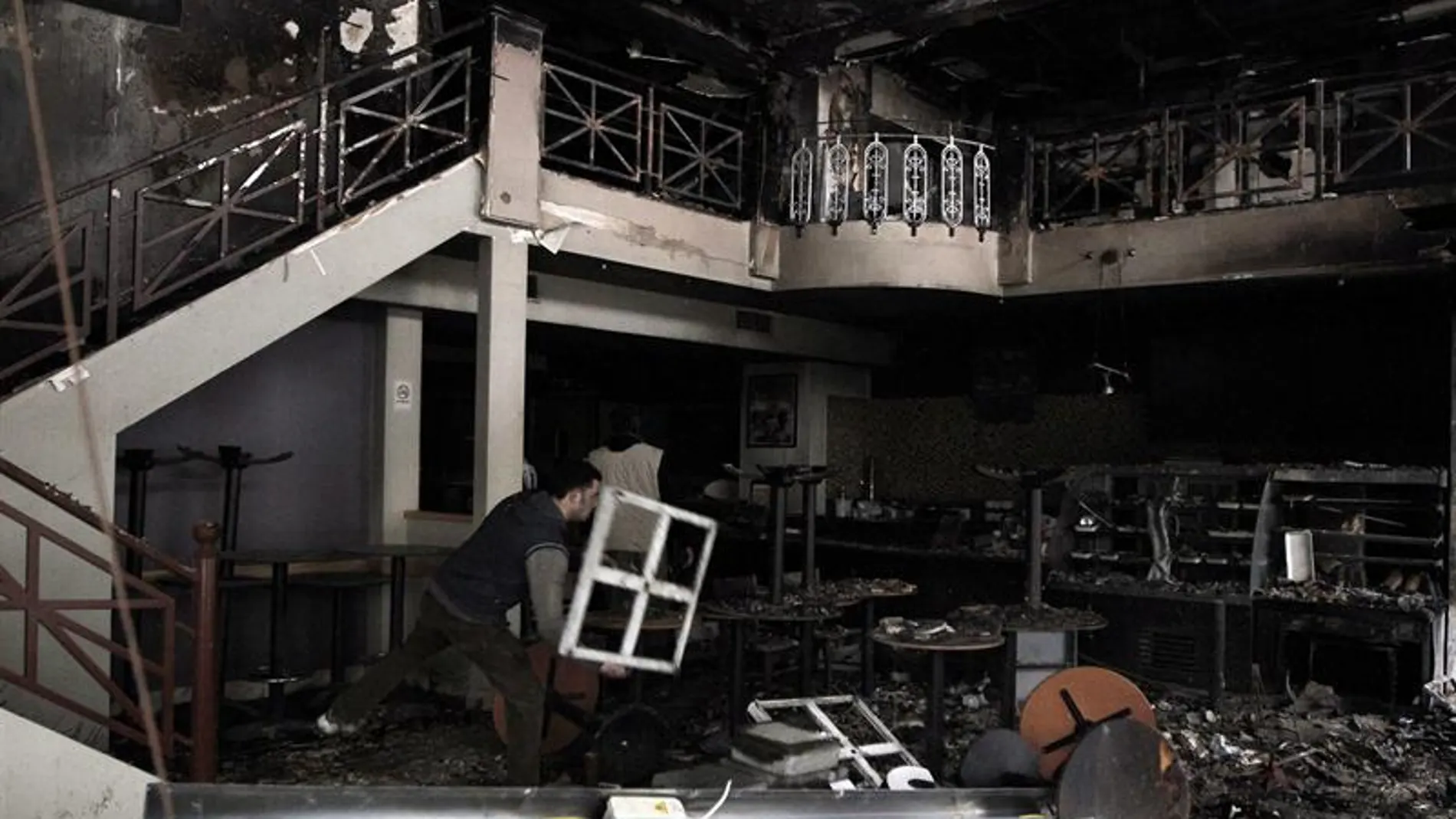 Graves destrozos en Grecia Graves destrozos en Grecia