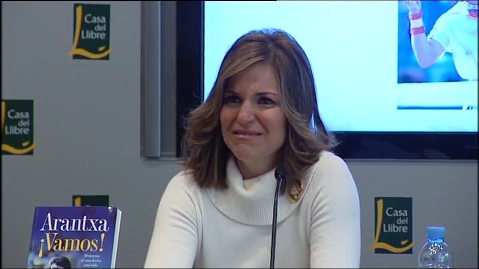 Arantxa se derrumba en la presentaci&oacute;n de sus memorias