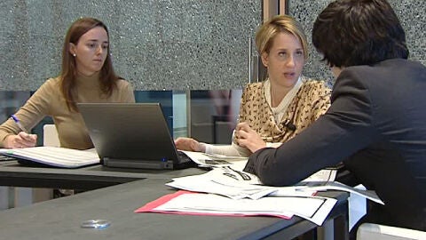 Mujeres hacen frente a la crisis