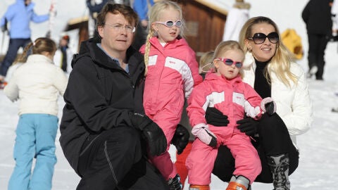 El pr&iacute;ncipe Friso de Holanda junto a su familia