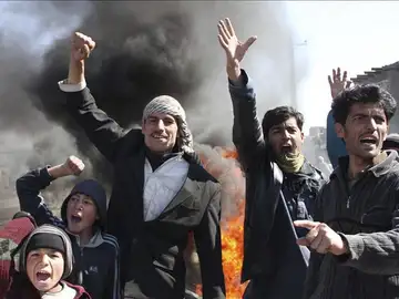 Protestas en Afganistán por la quema de un Corán Protestas en Afganistán por la quema de un Corán