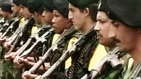 Las FARC dejan la violencia Las FARC dejan la violencia
