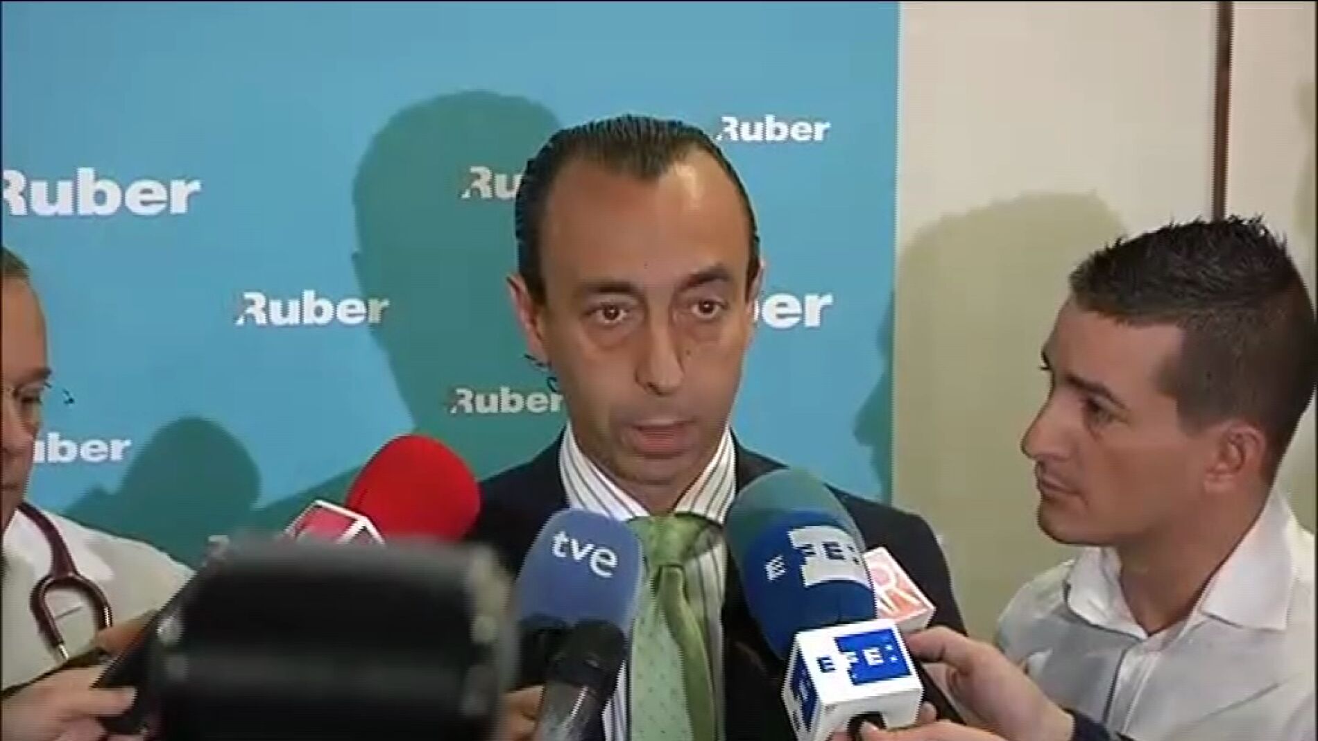 Pedro Mata, neurocirujano