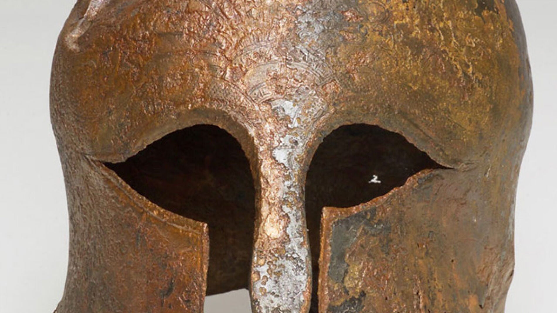 Casco griego hallado en Israel