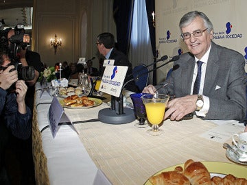 El fiscal general del Estado, Eduardo Torres-Dulce, durante un desayuno informativo El fiscal general del Estado, Eduardo Torres-Dulce, durante un desayuno informativo