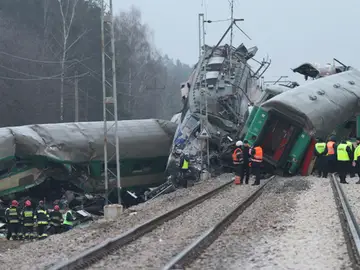 Accidente de trenes en Polonia Accidente de trenes en Polonia