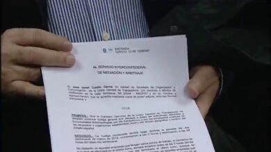 Los sindicatos entregan el acta de conciliación previa a la huelga general