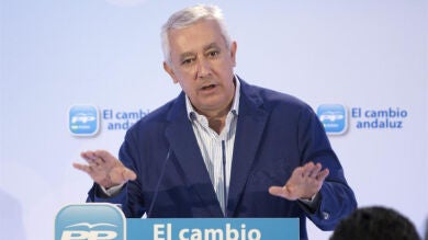 Los candidatos a la Junta de Andalucía agotan sus últimos días de campaña electoral