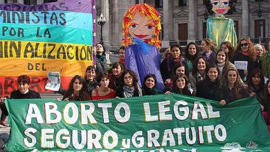 Argentina aprueba el aborto para casos de violación