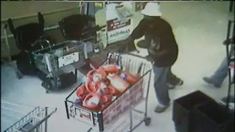 Robo detergente en supermercados Robo detergente en supermercados