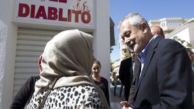 La campaña electoral en Andalucía pasa de los mítines políticos a la calle