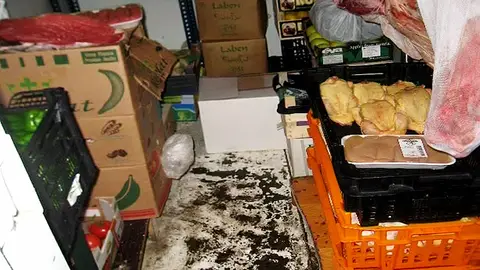 Alarmantes irregularidades en la seguridad alimentaria de comercios en Barcelona Alarmantes irregularidades en la seguridad alimentaria de comercios en Barcelona