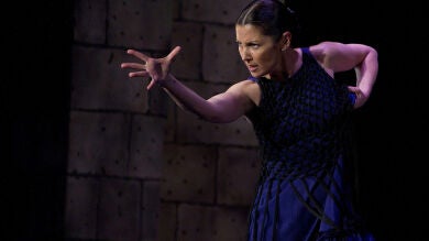 Sara Baras recibe el Castillete de Oro