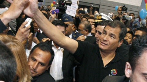 Rafael Correa a su llegada al pabell&oacute;n Pr&iacute;ncipe de Asturias