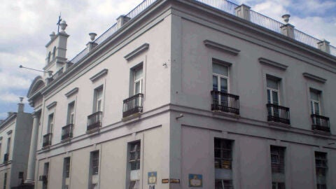 Fachada del Hospital Maciel, en Montevideo