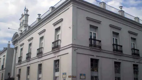 Fachada del Hospital Maciel, en Montevideo Fachada del Hospital Maciel, en Montevideo