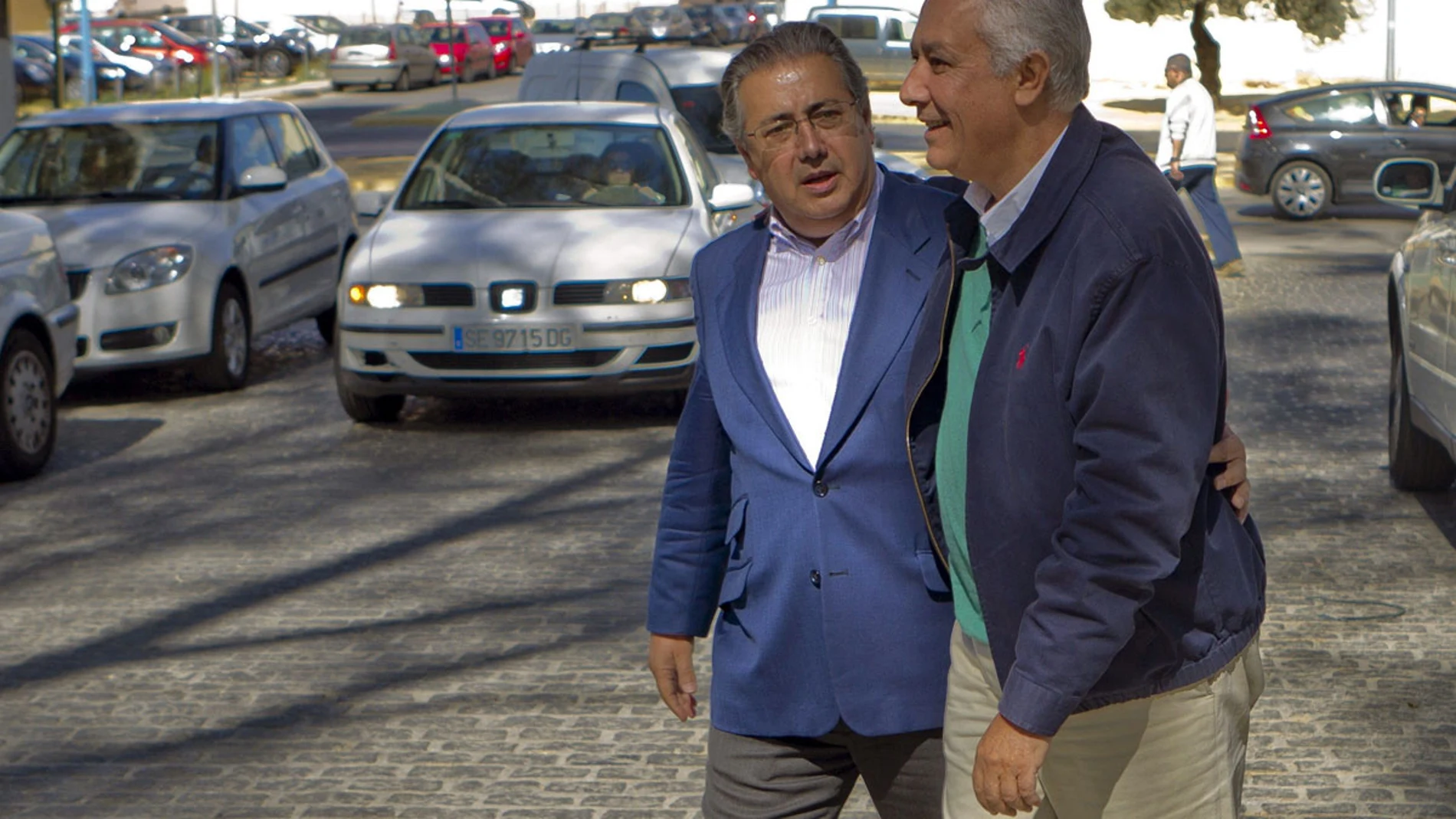 Arenas junto al alcalde de Sevilla, Juan Ignacio Zoido