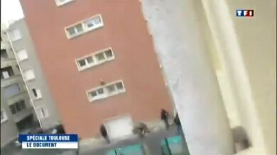 Mohammed Merah recibió dos disparos mortales; uno en la frente y otro en el abdomen